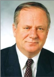 Papócsi László